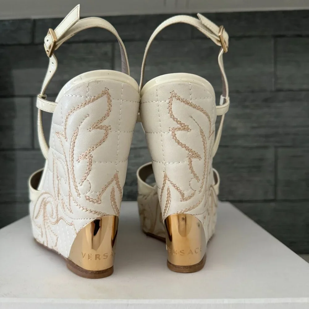 Versace White Patent Leather Quilted Wedge Platform Sandals Size 38.5 - Picture 7 of 14